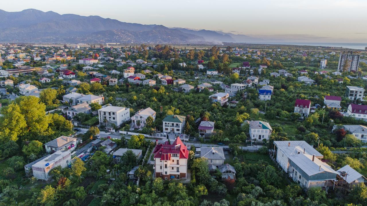 Guest House Amo Batumi Exterior foto